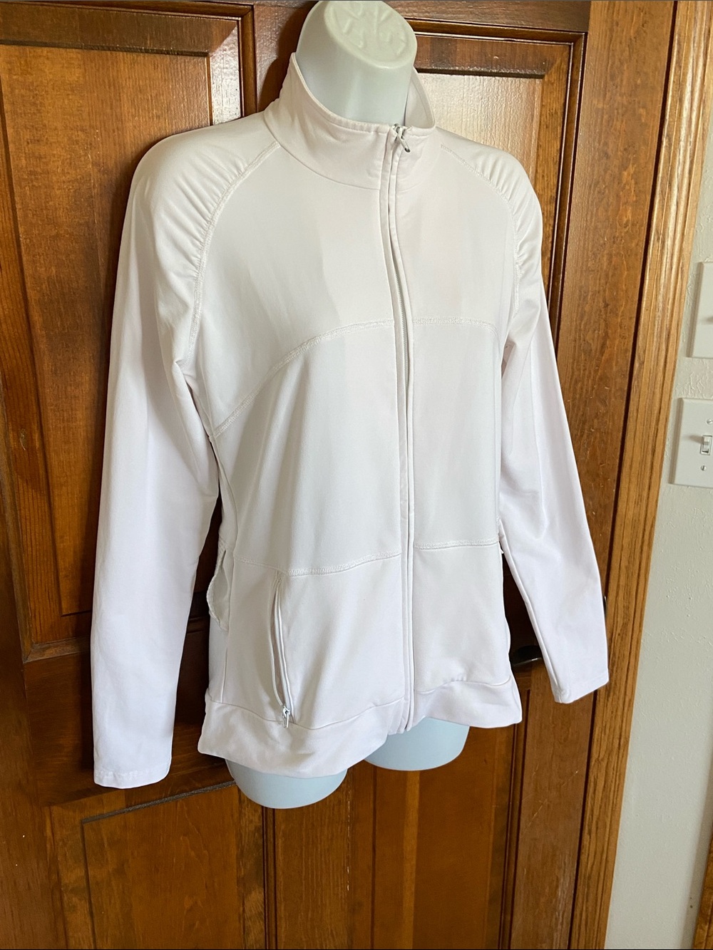 LIJA off white full zip athletic performance jacket golf tennis gym Size Medium